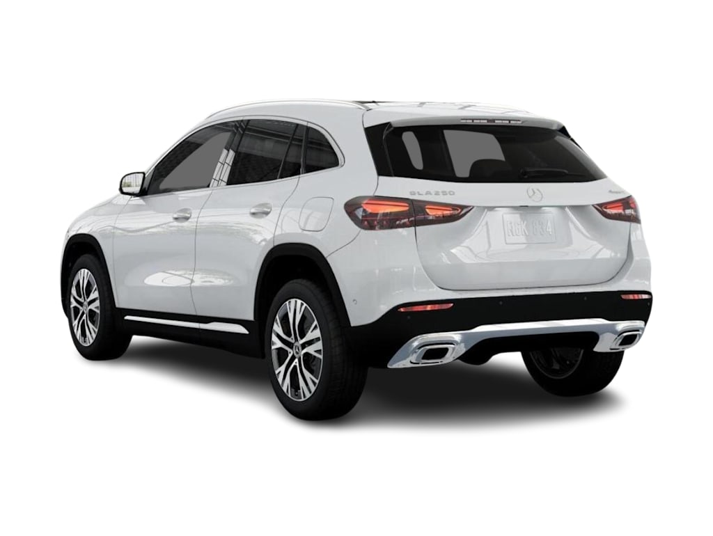 Thumbnail: 2026 Mercedes-Benz GLA - 4