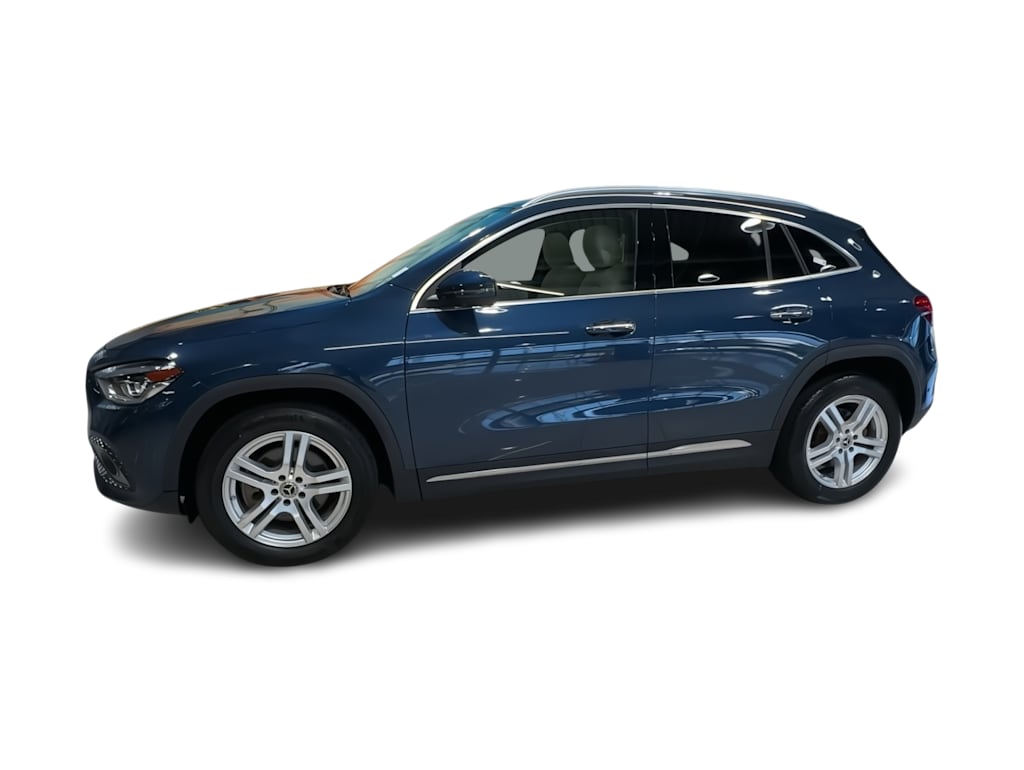 Thumbnail: 2022 Mercedes-Benz GLA - 3