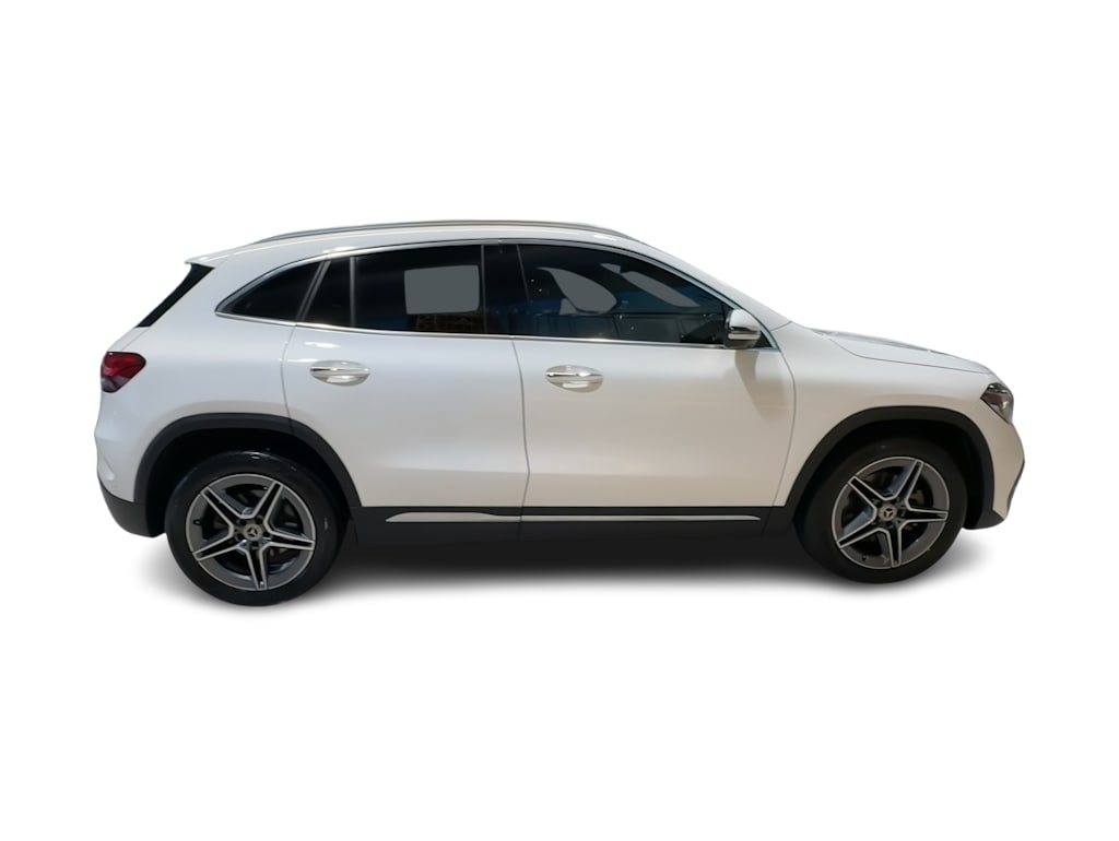 Thumbnail: 2023 Mercedes-Benz GLA - 25