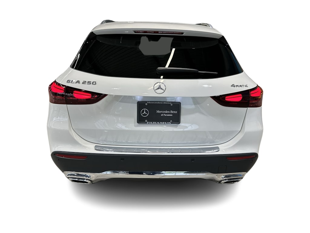 Thumbnail: 2026 Mercedes-Benz GLA - 30