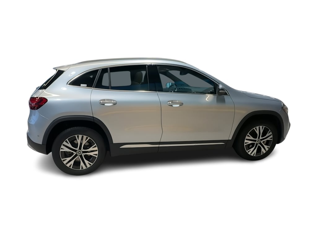 Thumbnail: 2024 Mercedes-Benz GLA - 27