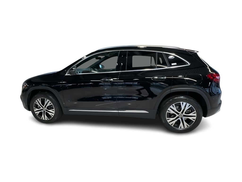Thumbnail: 2026 Mercedes-Benz GLA - 21