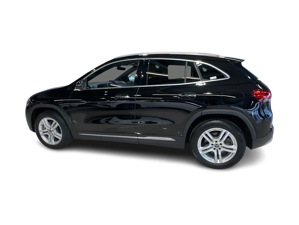 Thumbnail: 2023 Mercedes-Benz GLA - 21