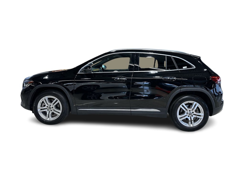 Thumbnail: 2023 Mercedes-Benz GLA - 26