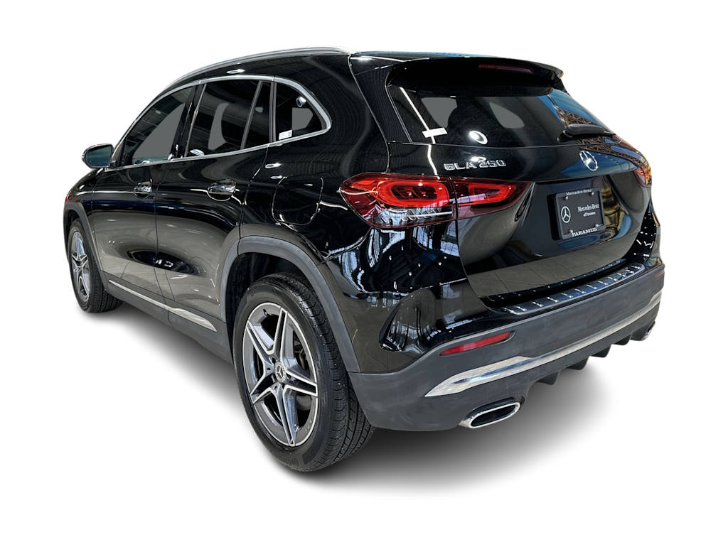 Thumbnail: 2023 Mercedes-Benz GLA - 4