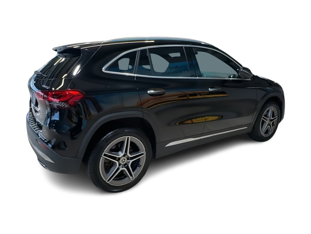 Thumbnail: 2023 Mercedes-Benz GLA - 25