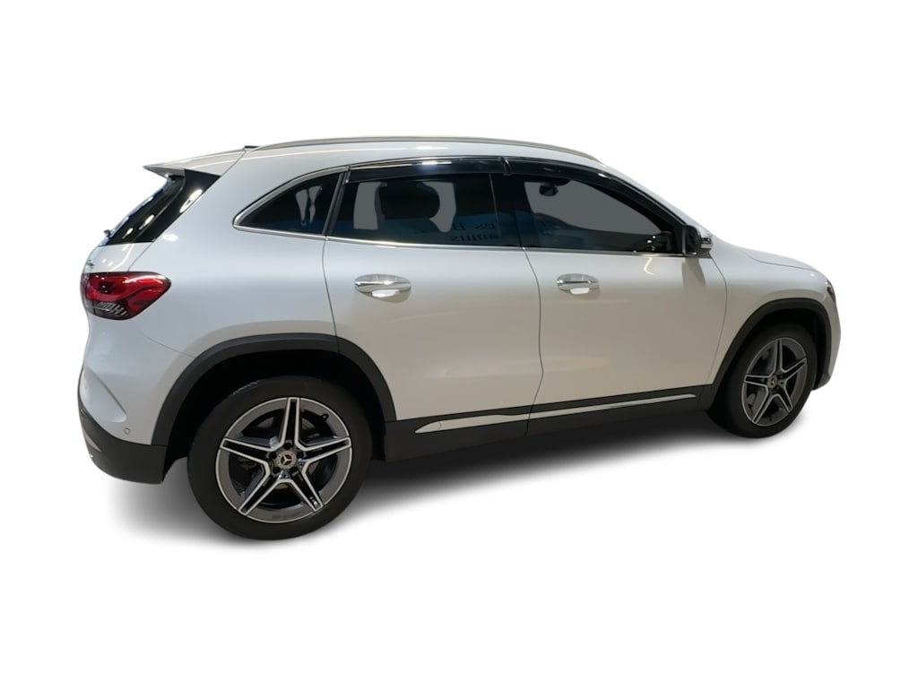 Thumbnail: 2023 Mercedes-Benz GLA - 25
