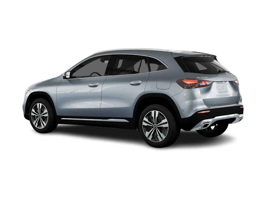 Thumbnail: 2026 Mercedes-Benz GLA - 3