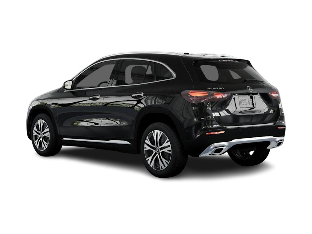 Thumbnail: 2026 Mercedes-Benz GLA - 4