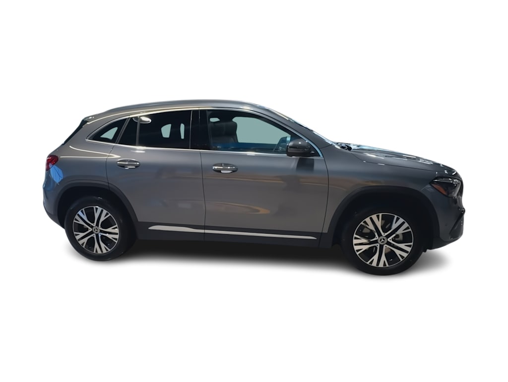 Thumbnail: 2026 Mercedes-Benz GLA - 27