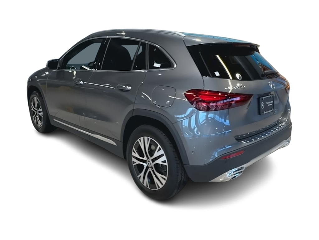Thumbnail: 2026 Mercedes-Benz GLA - 4
