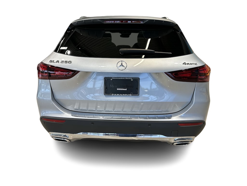 Thumbnail: 2026 Mercedes-Benz GLA - 5