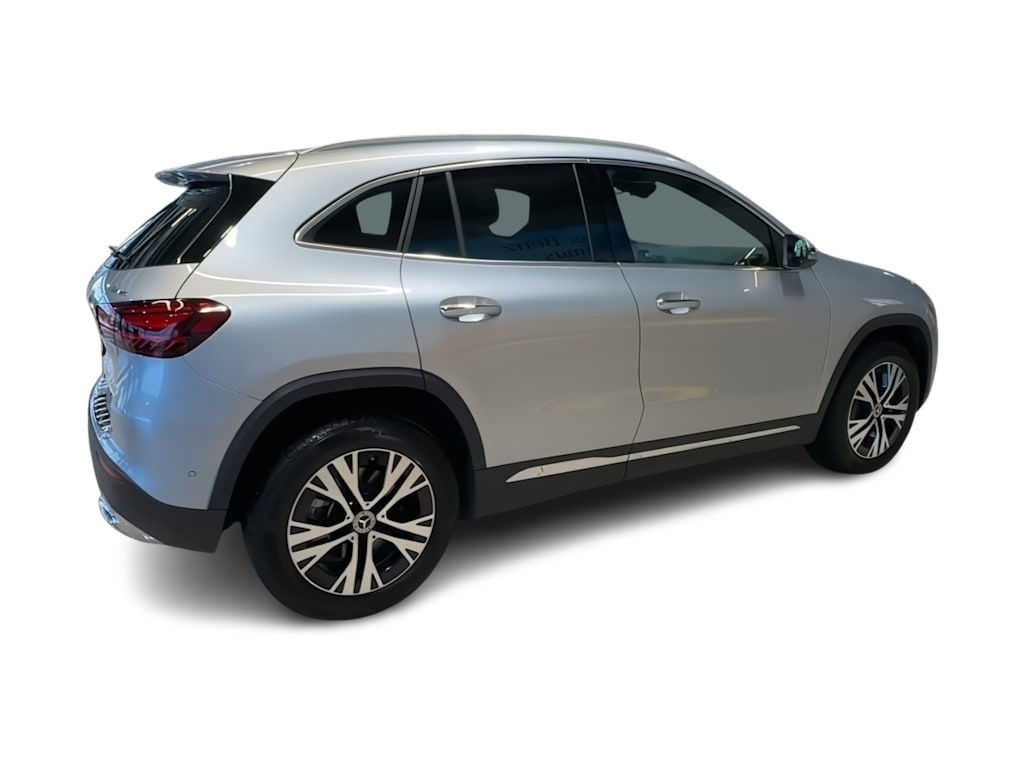 Thumbnail: 2026 Mercedes-Benz GLA - 26