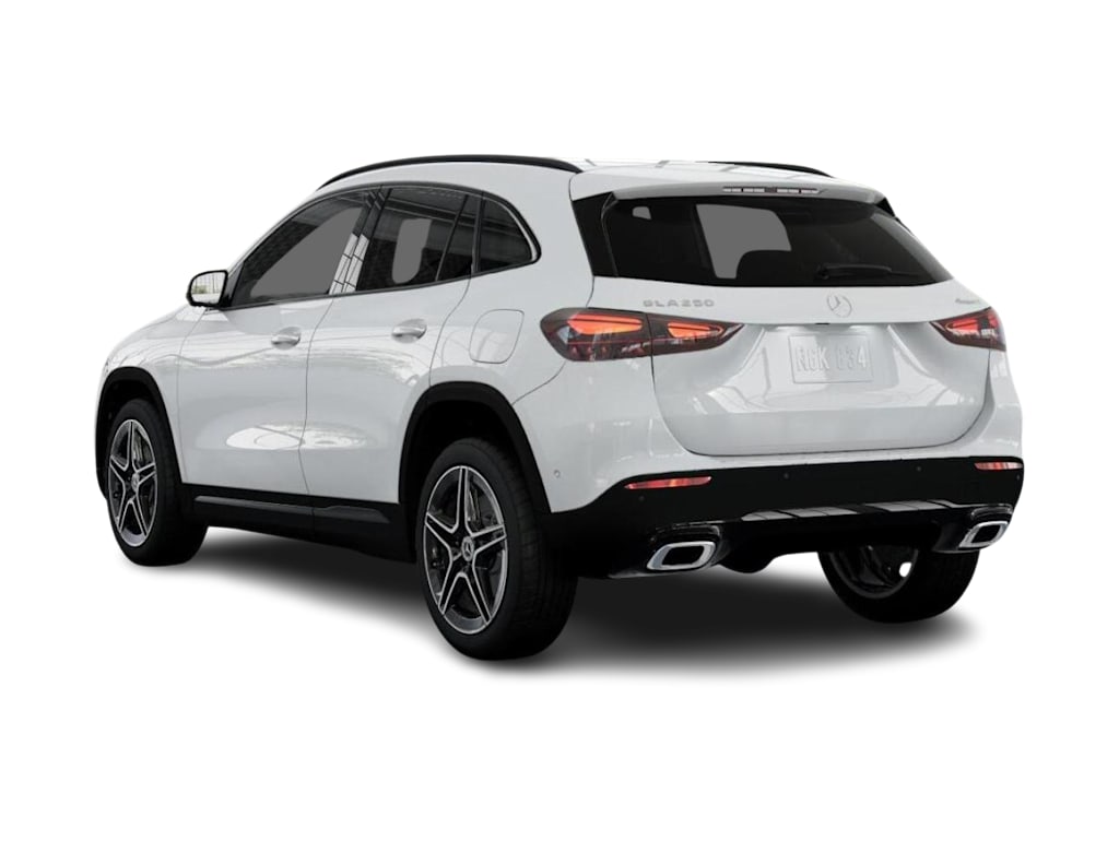Thumbnail: 2026 Mercedes-Benz GLA - 4