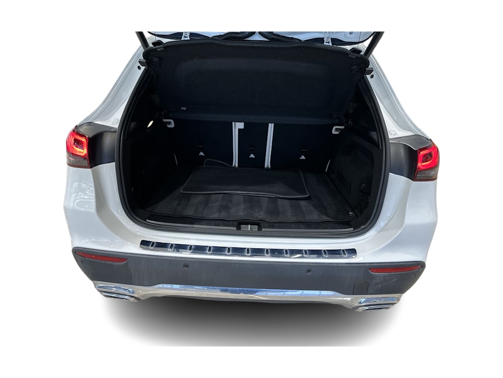 Thumbnail: 2023 Mercedes-Benz GLA - 17