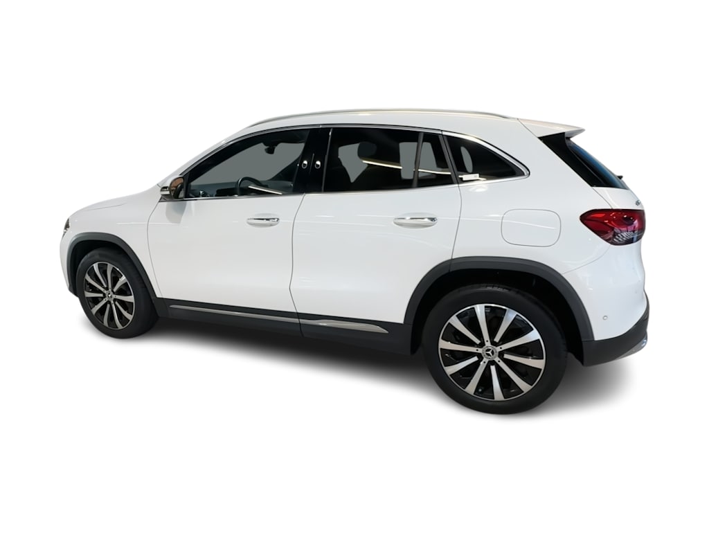 Thumbnail: 2023 Mercedes-Benz GLA - 24