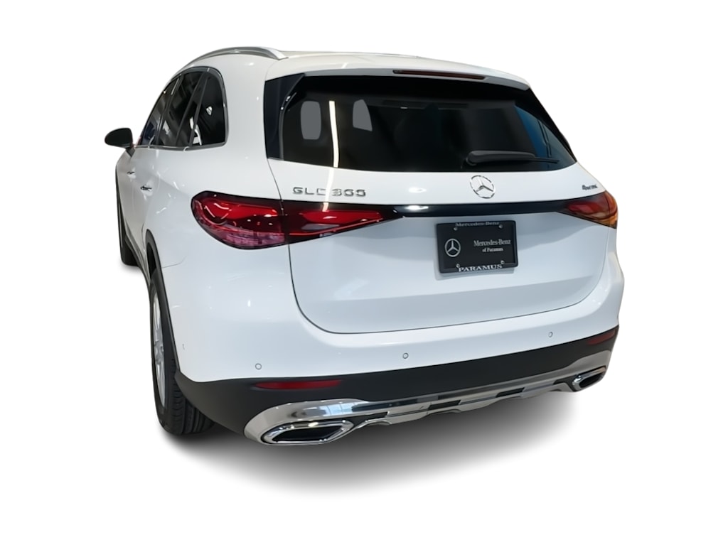 Thumbnail: 2023 Mercedes-Benz GLC - 24