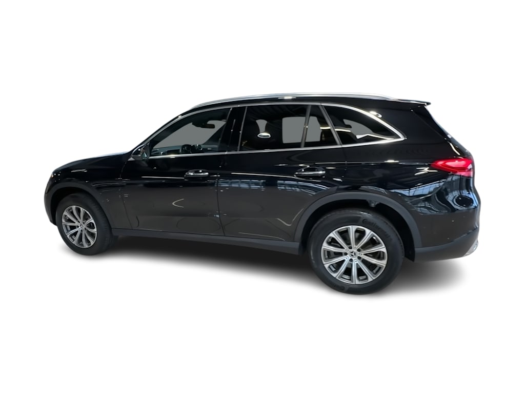 Thumbnail: 2023 Mercedes-Benz GLC - 23
