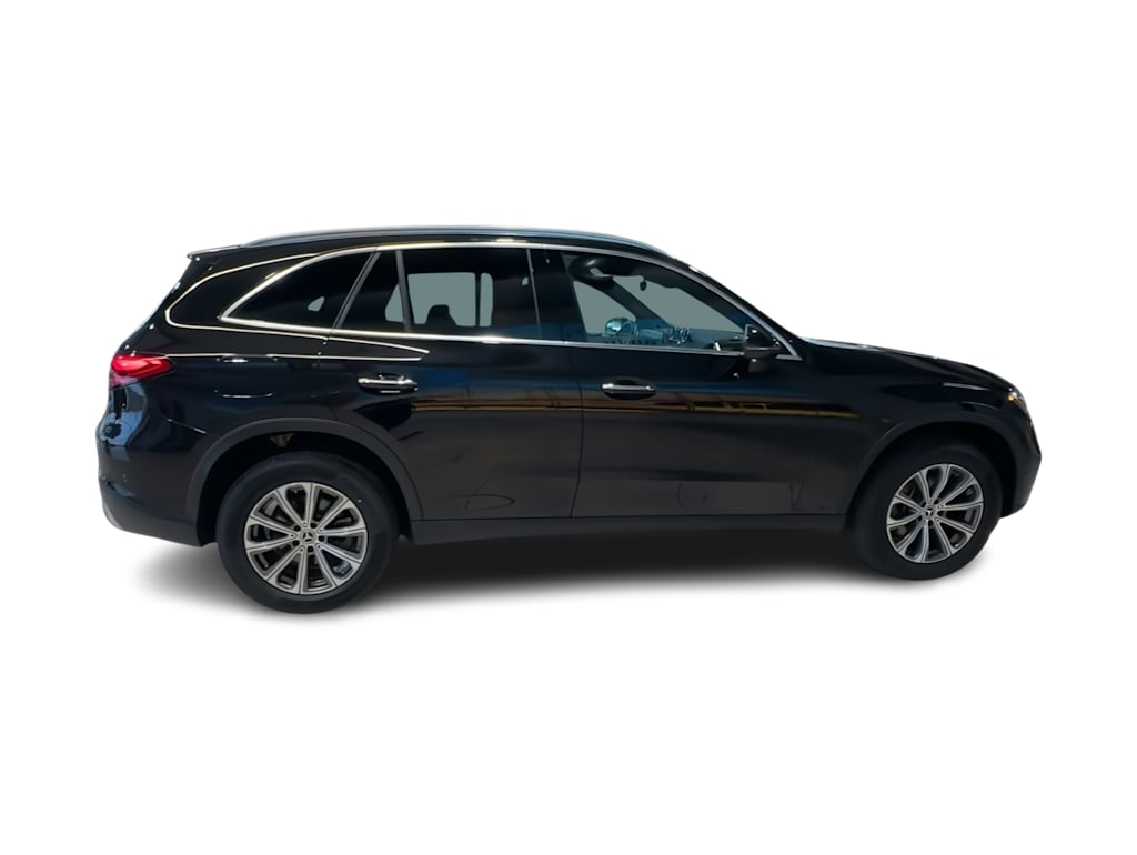 Thumbnail: 2023 Mercedes-Benz GLC - 26