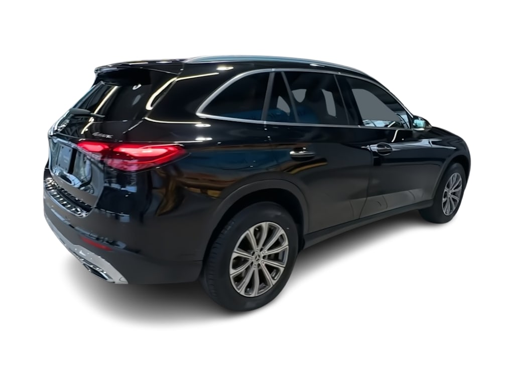 Thumbnail: 2023 Mercedes-Benz GLC - 25