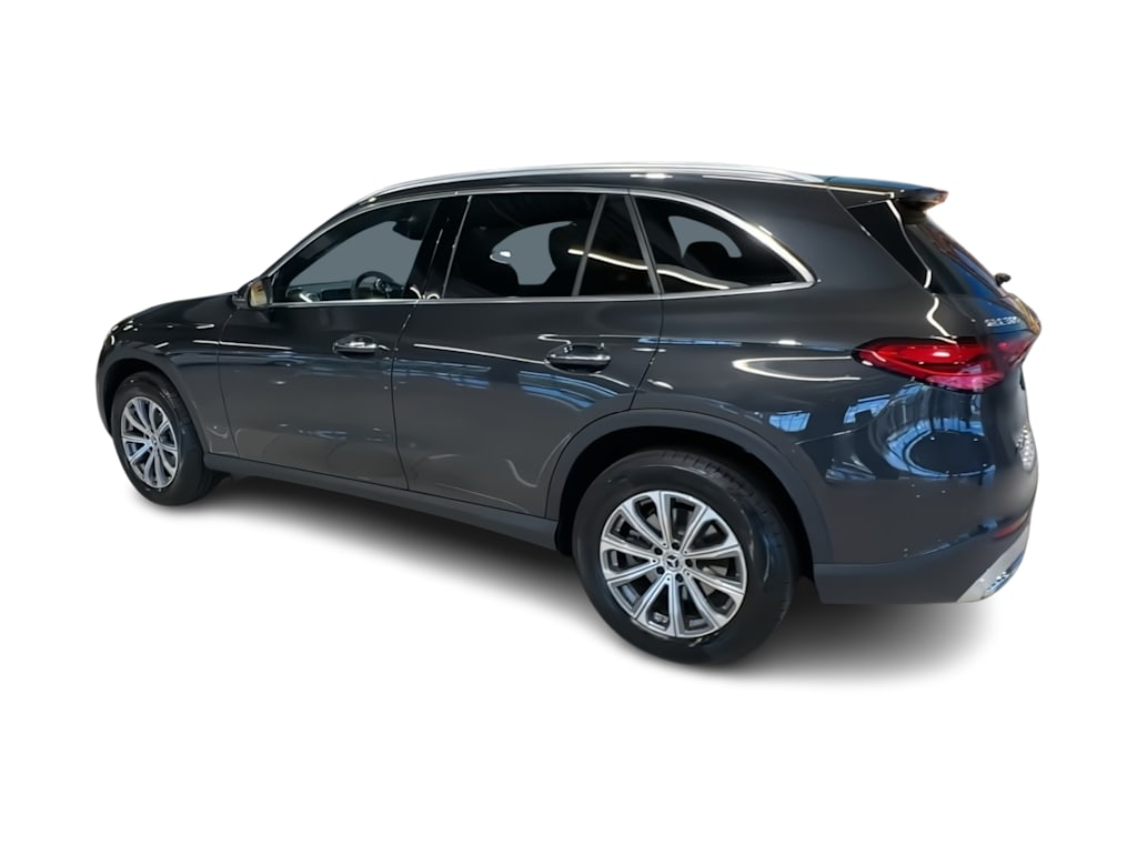 Thumbnail: 2026 Mercedes-Benz GLC - 23
