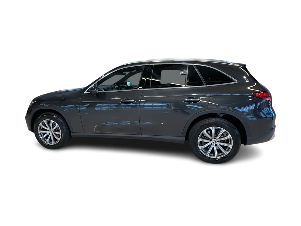 Thumbnail: 2026 Mercedes-Benz GLC - 22