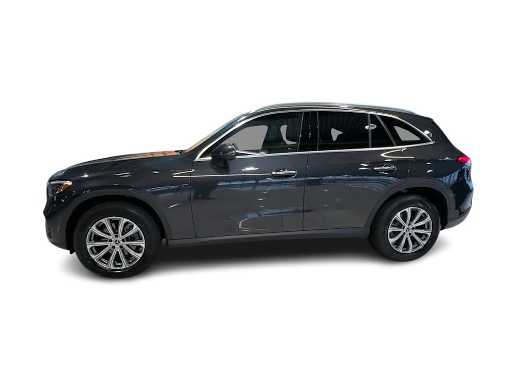 Thumbnail: 2026 Mercedes-Benz GLC - 3