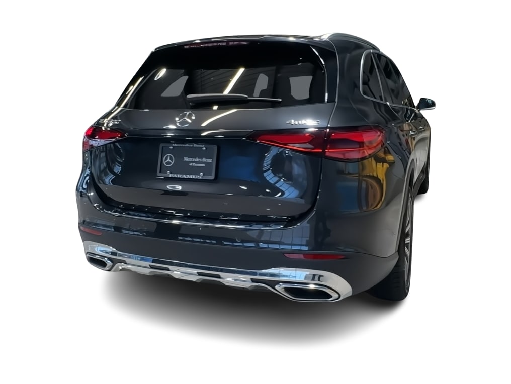 Thumbnail: 2026 Mercedes-Benz GLC - 24