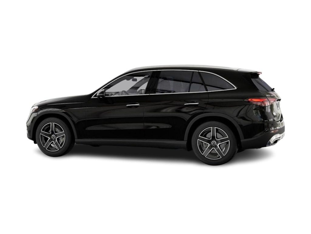 Thumbnail: 2026 Mercedes-Benz GLC - 31