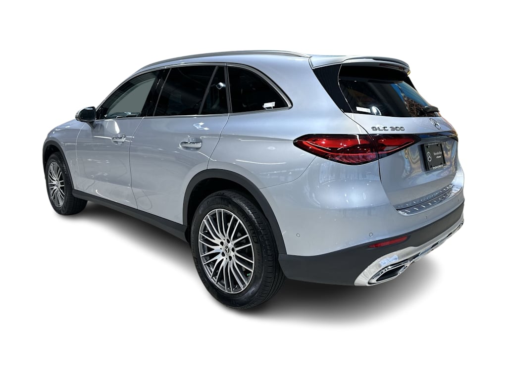 Thumbnail: 2024 Mercedes-Benz GLC - 28