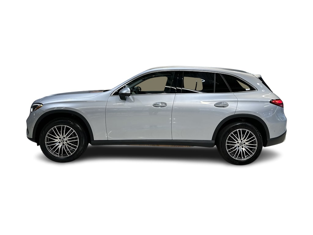 Thumbnail: 2024 Mercedes-Benz GLC - 27