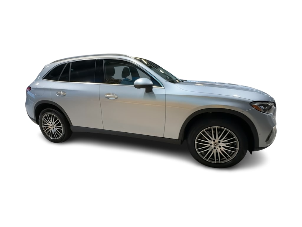 Thumbnail: 2024 Mercedes-Benz GLC - 26