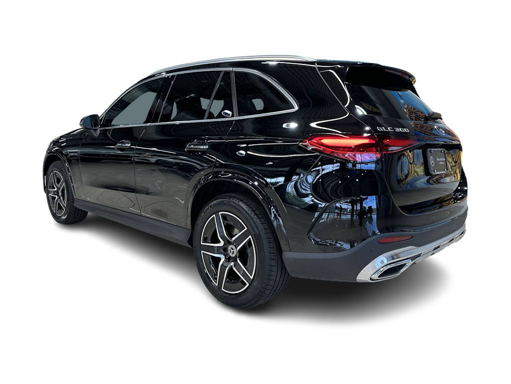 Thumbnail: 2026 Mercedes-Benz GLC - 29