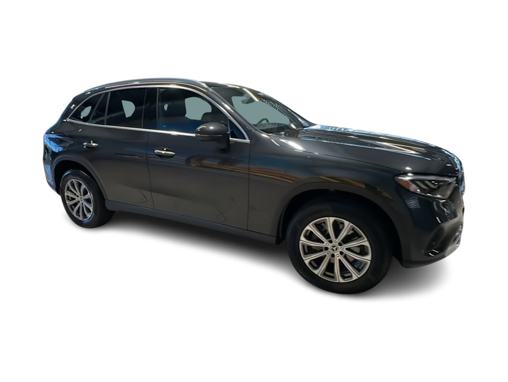 Thumbnail: 2026 Mercedes-Benz GLC - 28