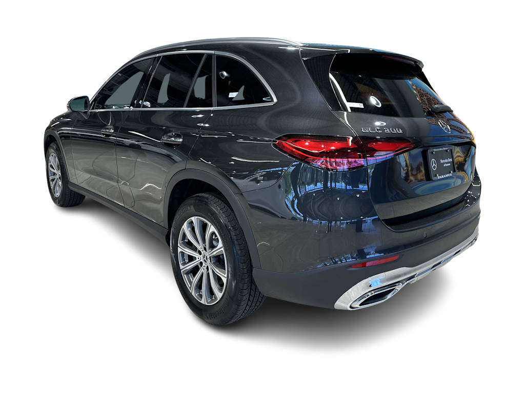 Thumbnail: 2026 Mercedes-Benz GLC - 4