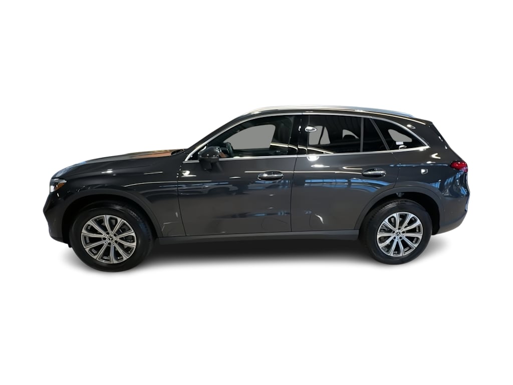 Thumbnail: 2026 Mercedes-Benz GLC - 3