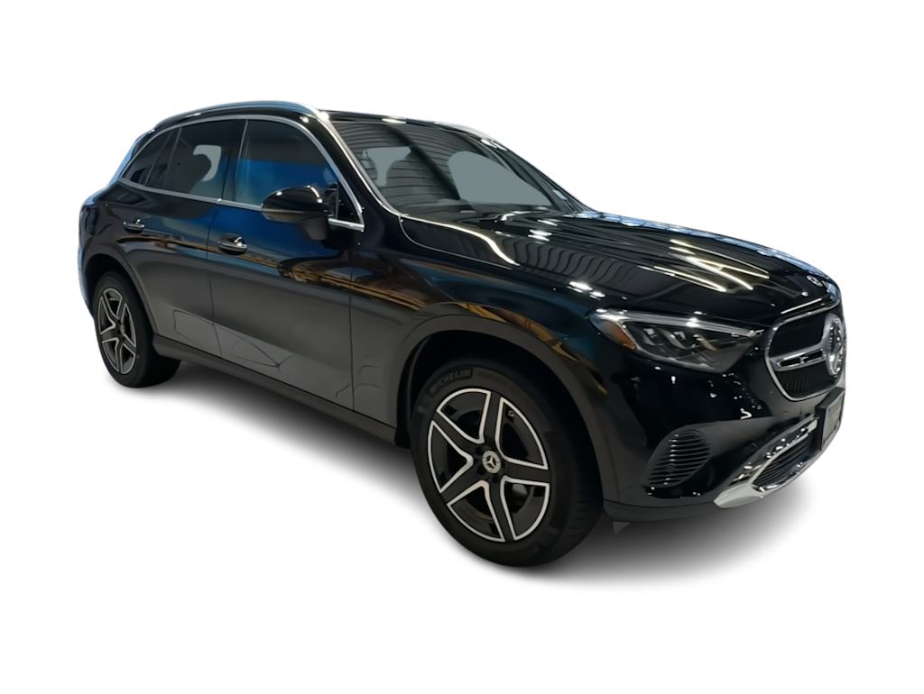 Thumbnail: 2026 Mercedes-Benz GLC - 19