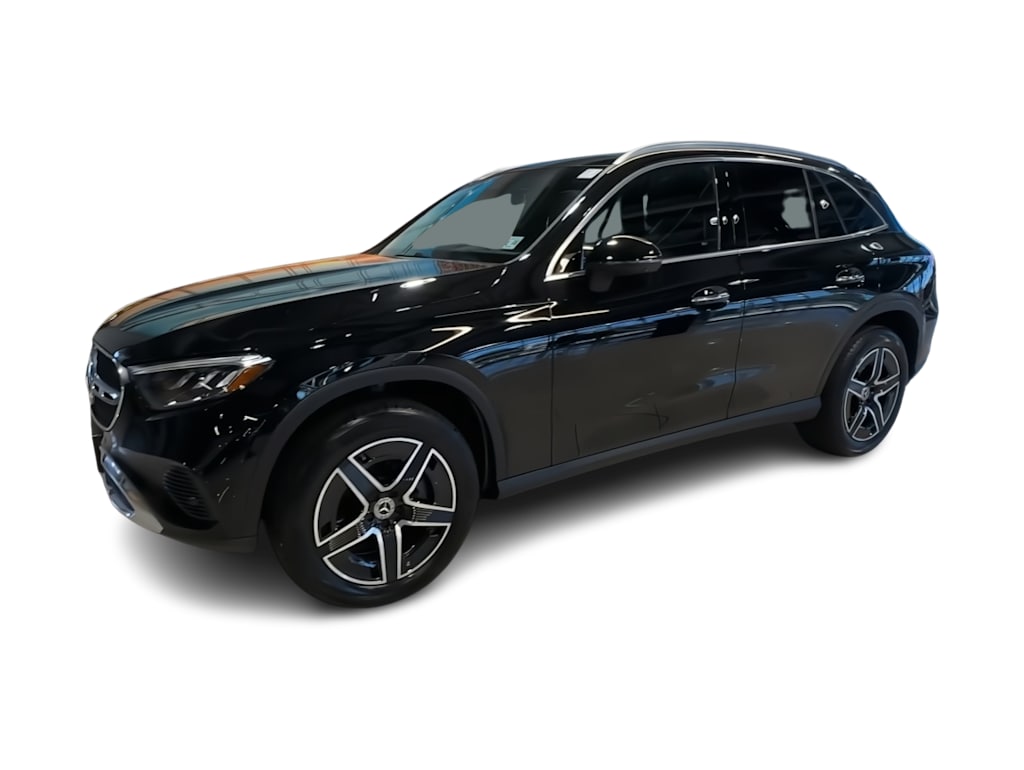 Thumbnail: 2026 Mercedes-Benz GLC - 3