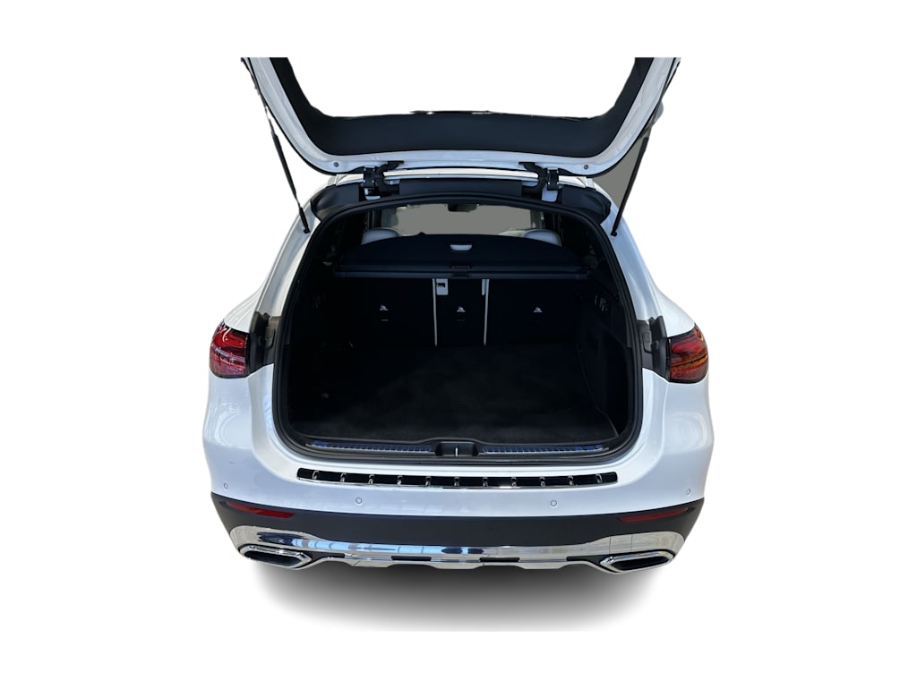 Thumbnail: 2026 Mercedes-Benz GLC - 16