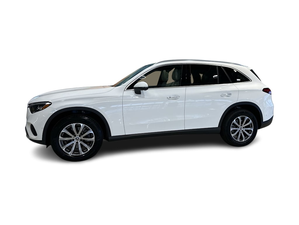 Thumbnail: 2026 Mercedes-Benz GLC - 28