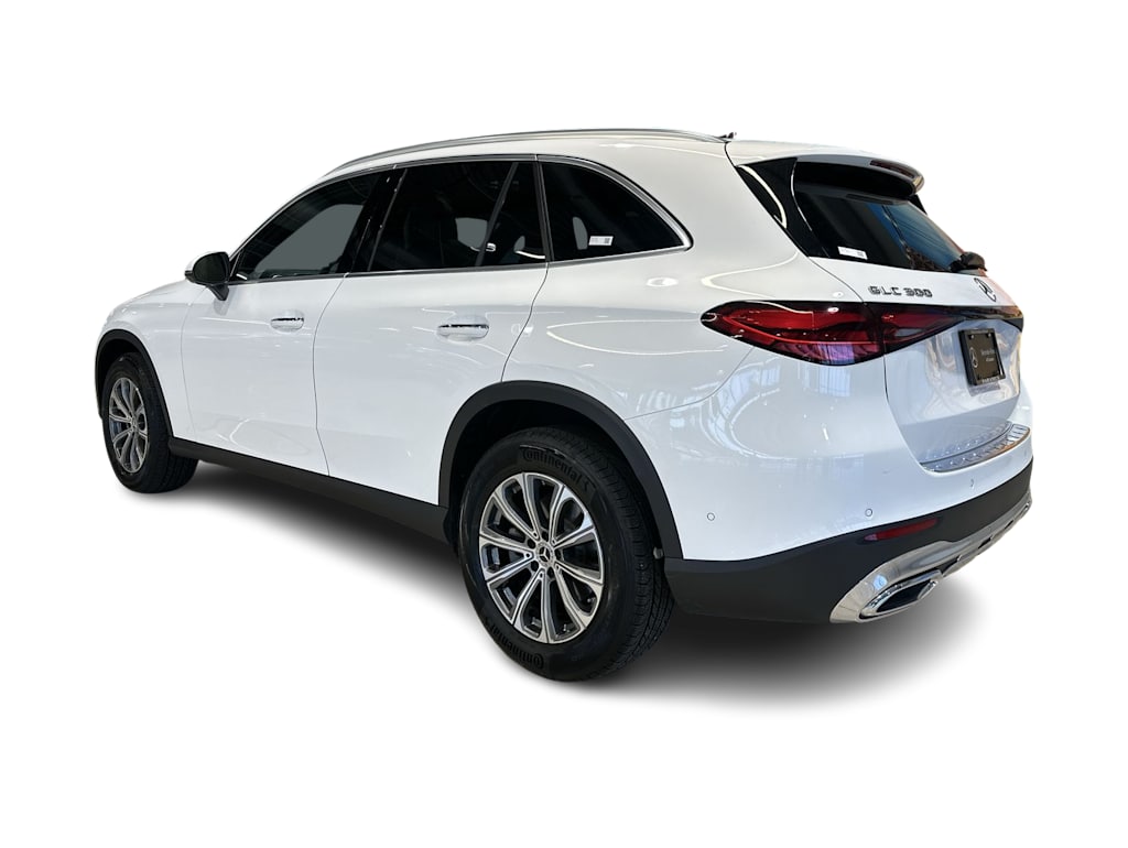 Thumbnail: 2026 Mercedes-Benz GLC - 29