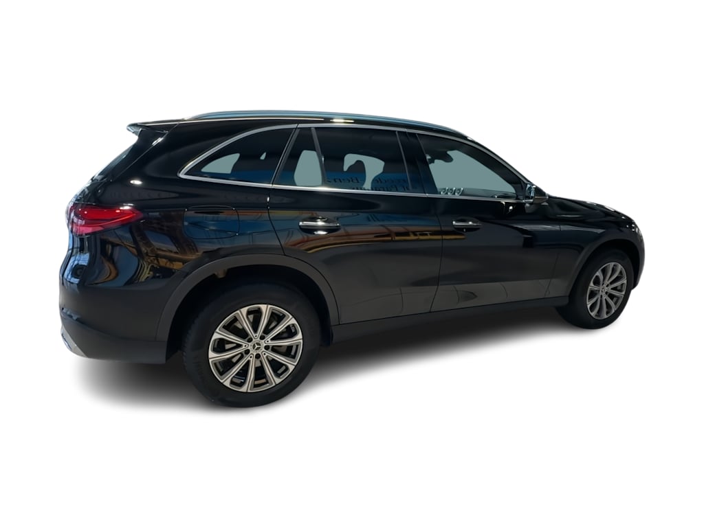 Thumbnail: 2026 Mercedes-Benz GLC - 26