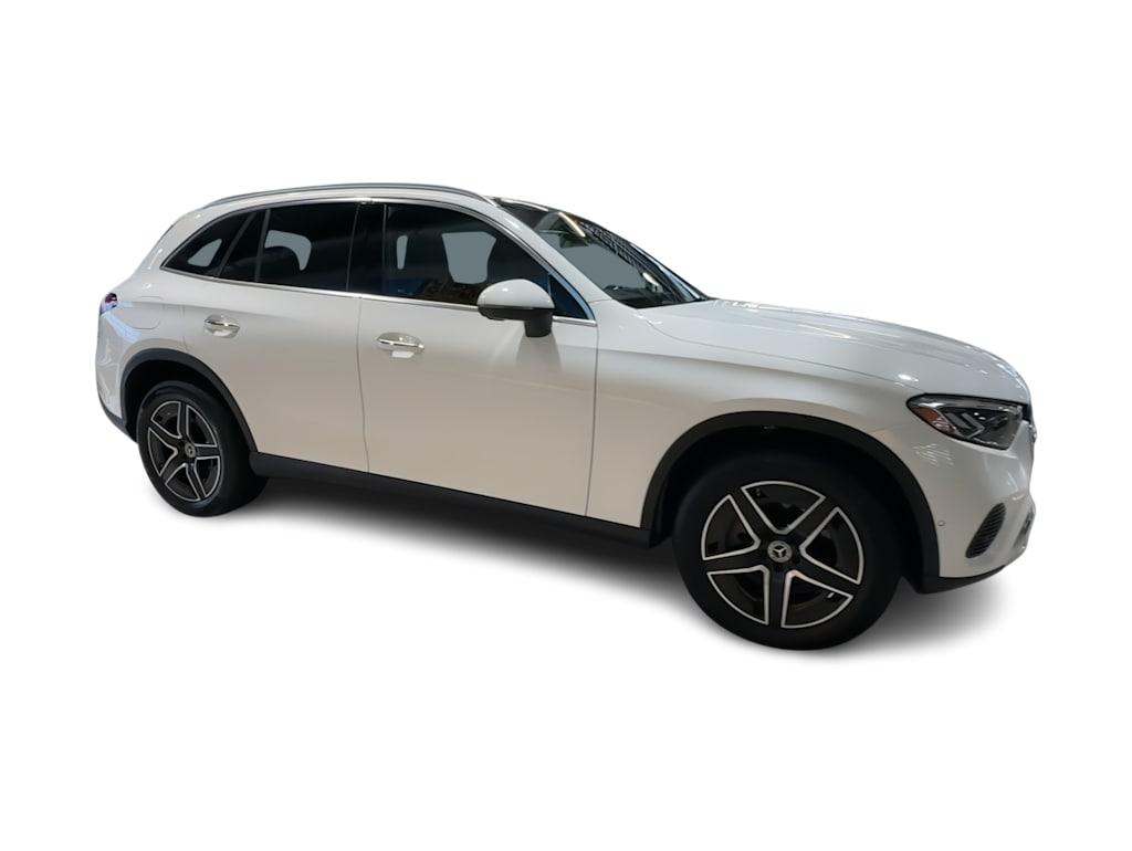 Thumbnail: 2026 Mercedes-Benz GLC - 25