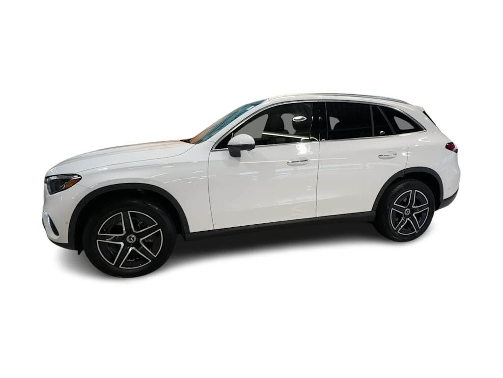Thumbnail: 2026 Mercedes-Benz GLC - 3