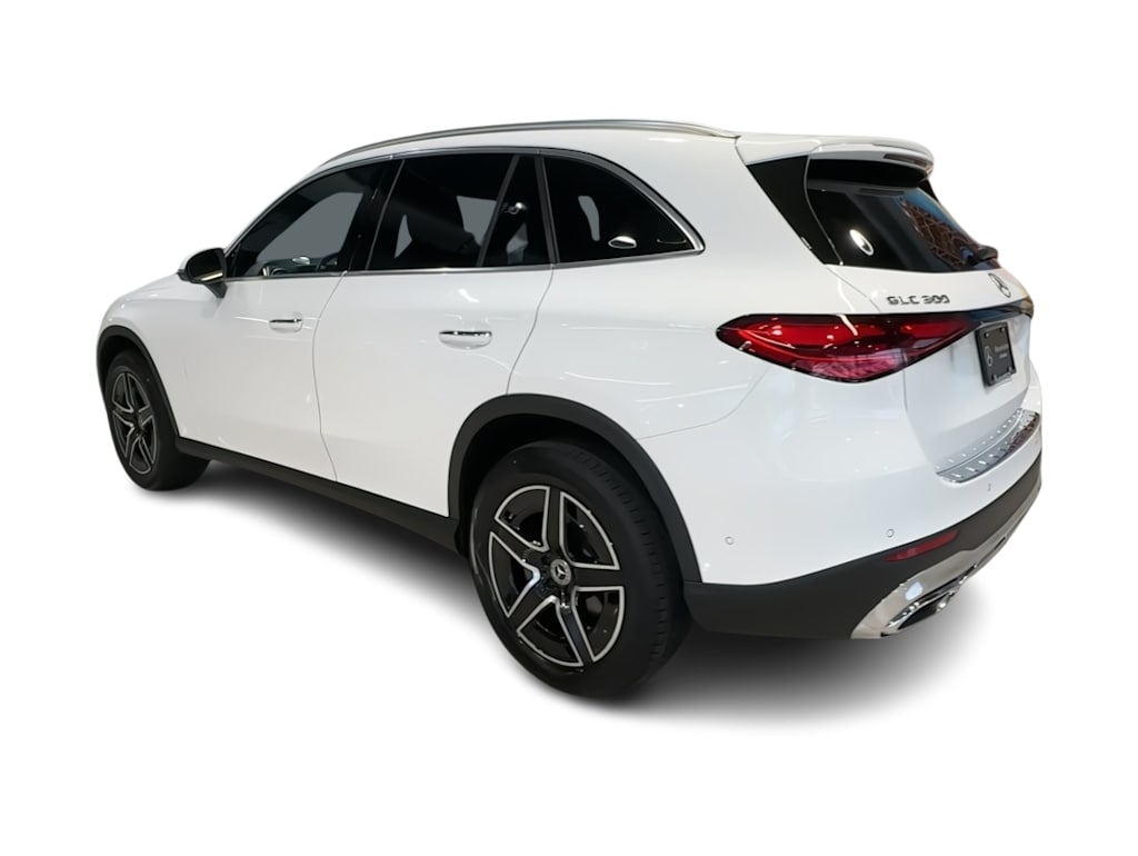 Thumbnail: 2026 Mercedes-Benz GLC - 4