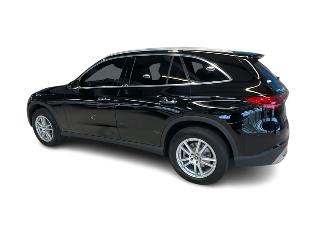 Thumbnail: 2023 Mercedes-Benz GLC - 23