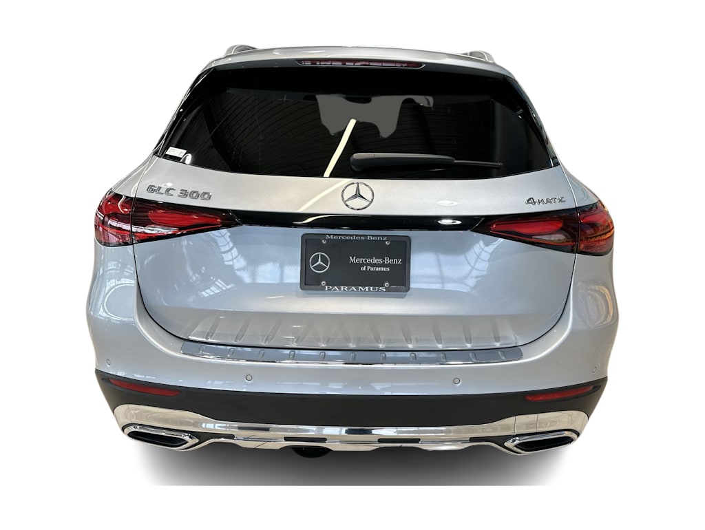 Thumbnail: 2023 Mercedes-Benz GLC - 28