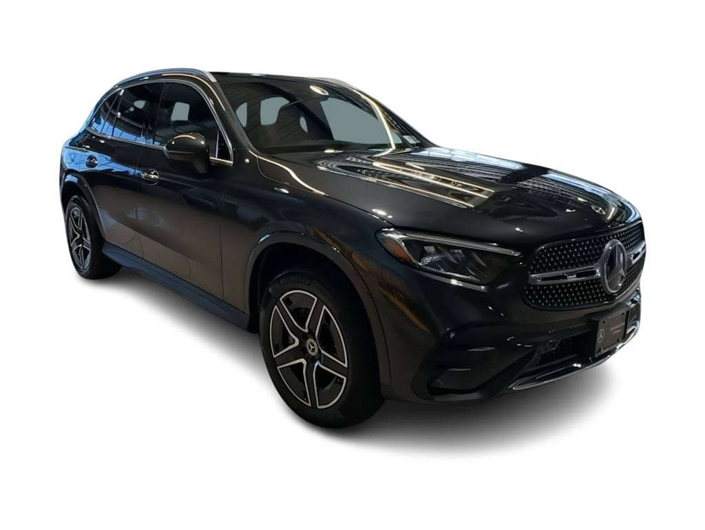 Thumbnail: 2023 Mercedes-Benz GLC - 19