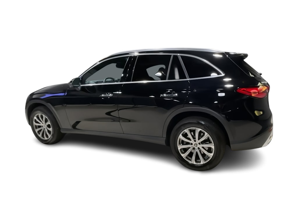 Thumbnail: 2025 Mercedes-Benz GLC - 23