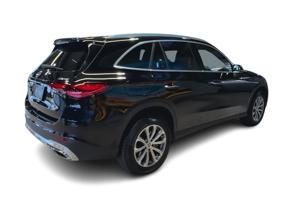 Thumbnail: 2026 Mercedes-Benz GLC - 24